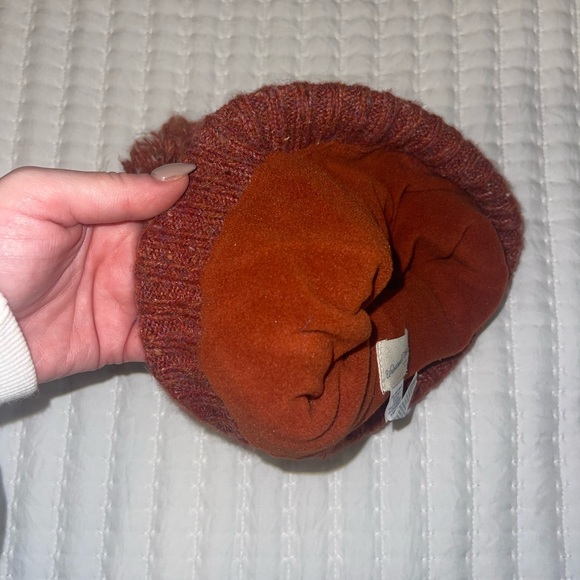 Pompom Fleece Lined Winter Hat - Picture 2 of 2